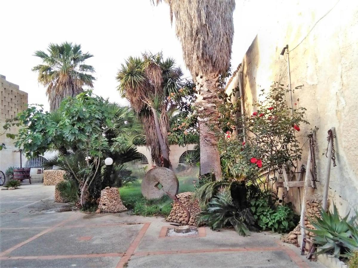 Bed and Breakfast L'Antica Torre à Marsala Extérieur photo